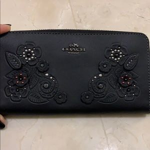 Beautiful Coach Wallet, NWT